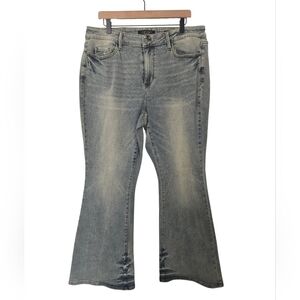 Judy Blue Classic Blue Flared Women's Jeans Size 18